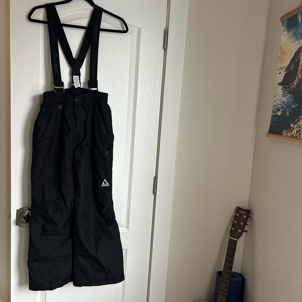 Gerry Snow  Bib Pants Youth Lg(14-16)Black Suspenders Insulated Polyester Winter